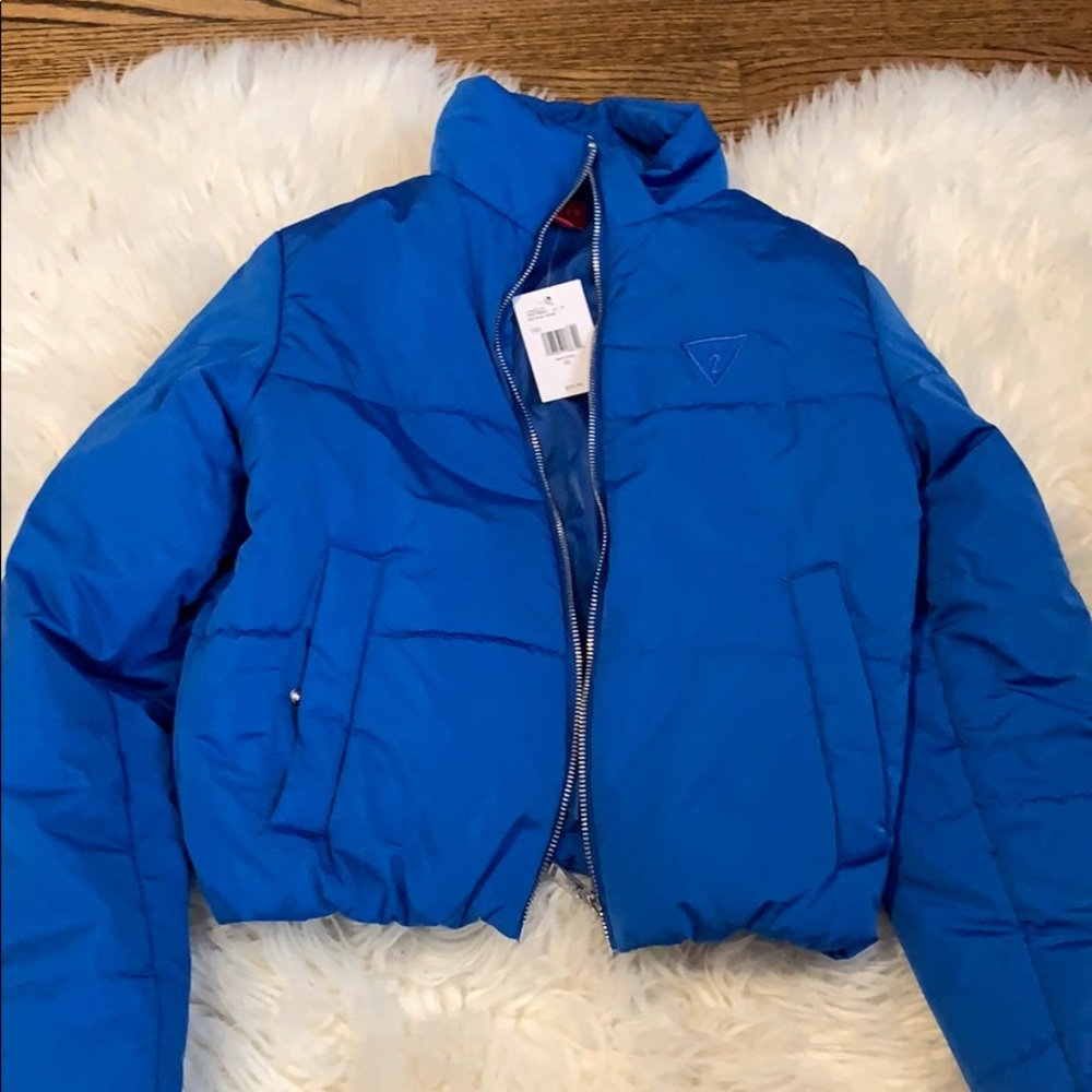 Guess Cropped Jacket 💙
